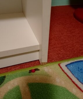 Přebalovací pult s úložným prostorem - 5