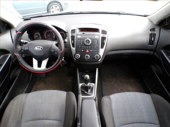 Kia Cee´d 1,4 i16V KLIMATIZACE - 5