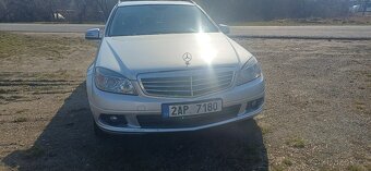 Mercedes-Benz W204 - 5
