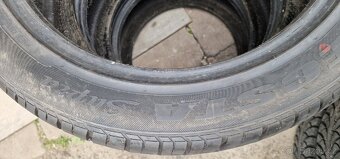 295/40R20 - 5
