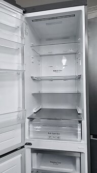Lednice s mrazákem Indesit - No Frost, LG - No Frost - 5