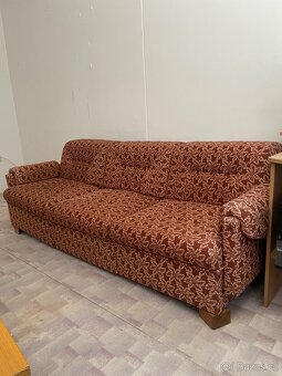 Darujeme starší nábytek za odvoz – Pardubice, nábřeží Závodu - 5