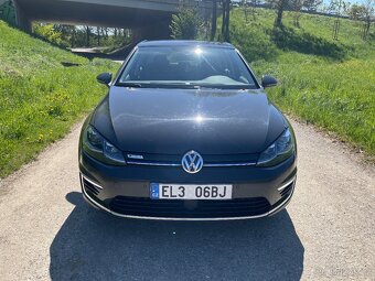 Prodám VW E-Golf elektrický - 5