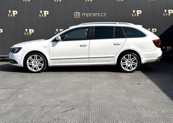 Škoda Superb automat nafta 125 kw 2013 - 5