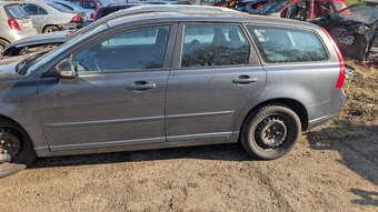 Volvo v 50 2010 , 2.0 TDI 100kw - 5