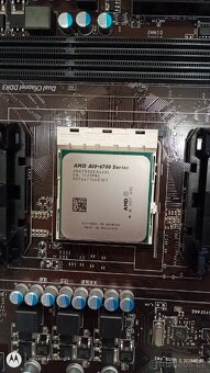 Komponenty a Celé PC, VŠE Funkční... - 5