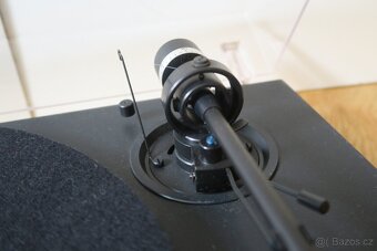 Gramofon Pro-Ject - 5