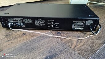 Pioneer TX-930 - 5