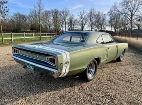Dodge Coronet Super Bee - 5