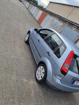 Prodám Ford fiesta 1.3 - 5