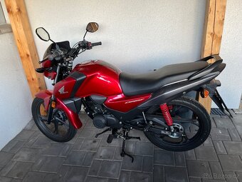Honda CB125F - 5