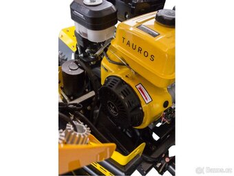 Malotraktor Tauros ZX18 4x4 - 5