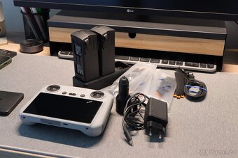 DJI Mavic 3 (V2.0) C1 – širokoúhlá + telekamera, COMBO - 5