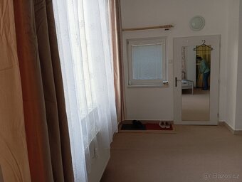 Pronajmu 1+kk kompletně zařízený 34m2 v širším centru - 5