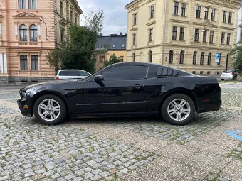 Ford Mustang 3.7 v6 224kw - 5