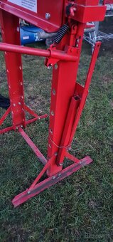 Hydraulicky lis 20 tun - 5