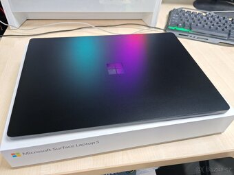 Microsoft Surface Laptop 5 - 13.5". 10 jader i7 1255U, 16GB - 5