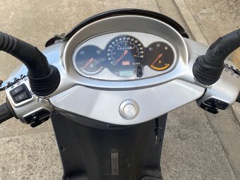 Prodám 2x skútr Aprilia Leonardo125 - 5