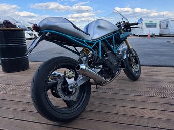 Ducati 750 SS Cafe Racer - 5
