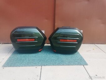 Kawasaki GTR 1400 facelift, 3kufry - 5