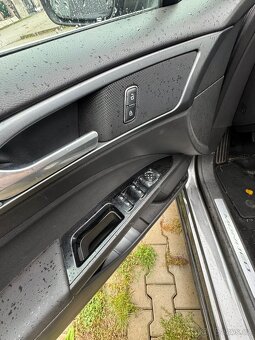 Ford Mondeo 2.0 TDCi,110 kW,manuál,r.v.2015(Mk5) – na opravu - 5
