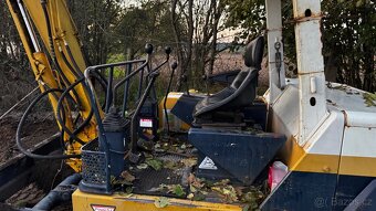 Minibagr,bagr,pasové rypadlo Komatsu PC-20 - 5