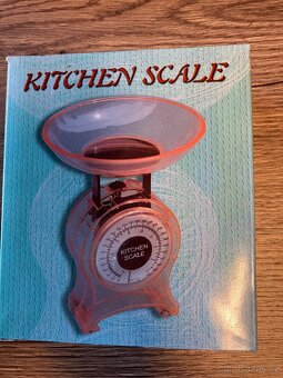 KUCHYŇSKÁ VÁHA mechanická plastová s miskou 0,5kg - 5