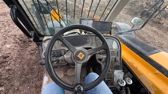 Teleskopický manipulátor JCB 535 125 - 5