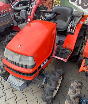 TRAKTOR KUBOTA 4x4, malotraktor - 5