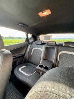 Kia Ceed 1,6 crdi 100 kw Gt line automat - 5