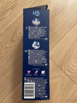 Elektrický kartáček Oral B iO2 - černý - 5