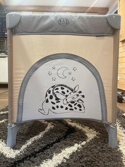 Cestovní postýlka - 5