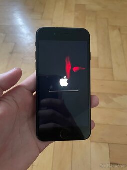 iPhone SE 2020 64GB - 5