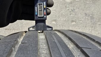 Letní pneu 235/55/17 Dunlop - 5