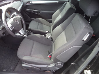 Opel Astra H GTC kupé 1,6T132kw TK DO 17.8.2025 - 5