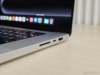 Apple MacBook Pro 16" (2021, M1 Pro) - 5