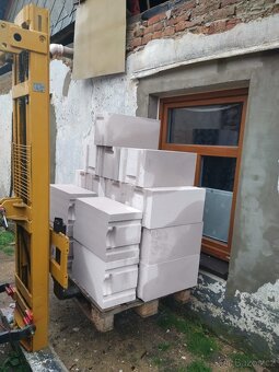 Prodám vysokozdvih používaný za malotraktorem - 5