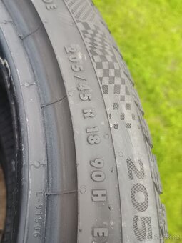 205 45 18 90H zimní Continental 4ks Škoda a BMW - 5