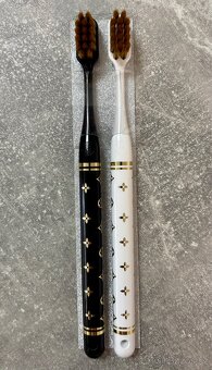 Luxusní zubní kartáčky – elegantní design - 5