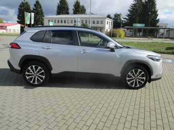 TOYOTA COROLLA CROSS AC STYLE TECH 2,0 HEV 4x4 DPH - 5