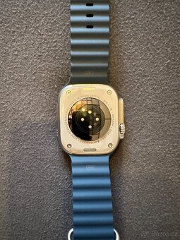 Apple Watch Ultra 2 49mm titanové pouzdro s modrým oceánským - 5