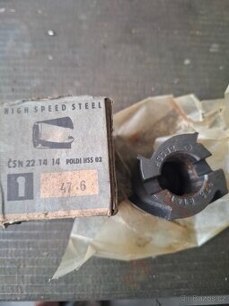 Výhrubník nástrčný - 5