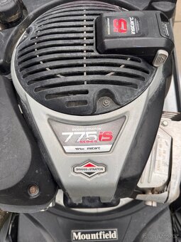 Sekačka Mountfield s pojezdem - 5