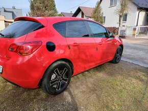 Predám Opel Astra 1.4 benzín - 5