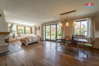 Prodej rodinného domu, 240 m², obec Mořina, Střední Čechy - 5