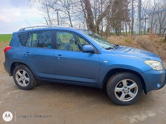 Toyota RAV4 - 5