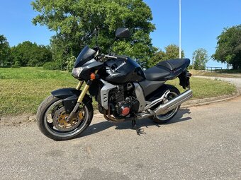 Kawasaki Z 1000 - 5