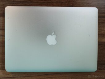 MacBook Air 2017 i5 8GB 128GB - 5
