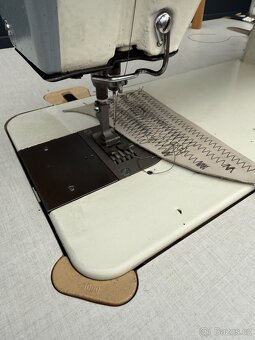 Šicí stroj Pfaff 418 cik-cak s odstřihem nitě - 5