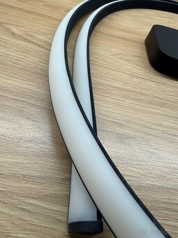 Philips Hue Sync Box + Philips Hue Gradient lightstrip 65" - 5